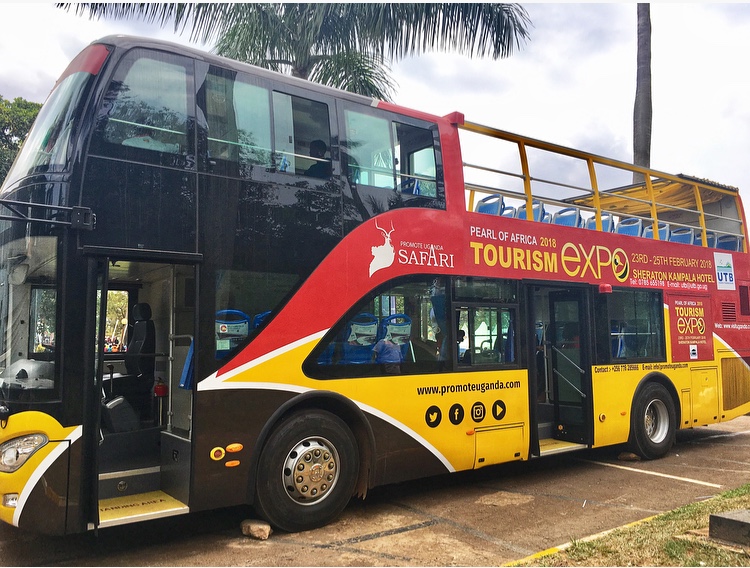 kampala-sightseeing-bus